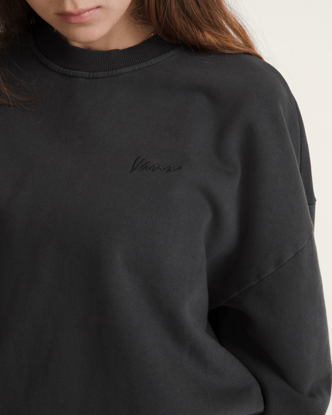 Retro Crew Sweatshirt in Black | Vans discount