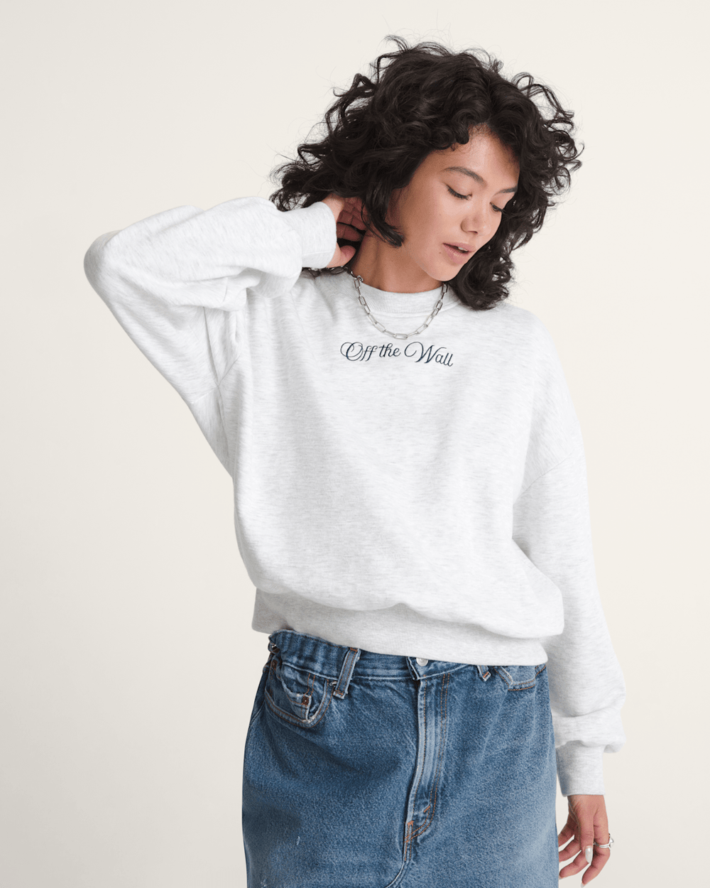 Tartan Up Retro Crew Sweatshirt in Heather White | Vans online
