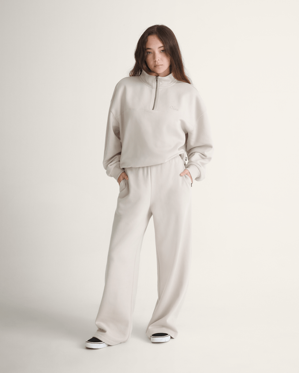 Drop V Sweatpants in Taupe Mist Grey | Vans sale