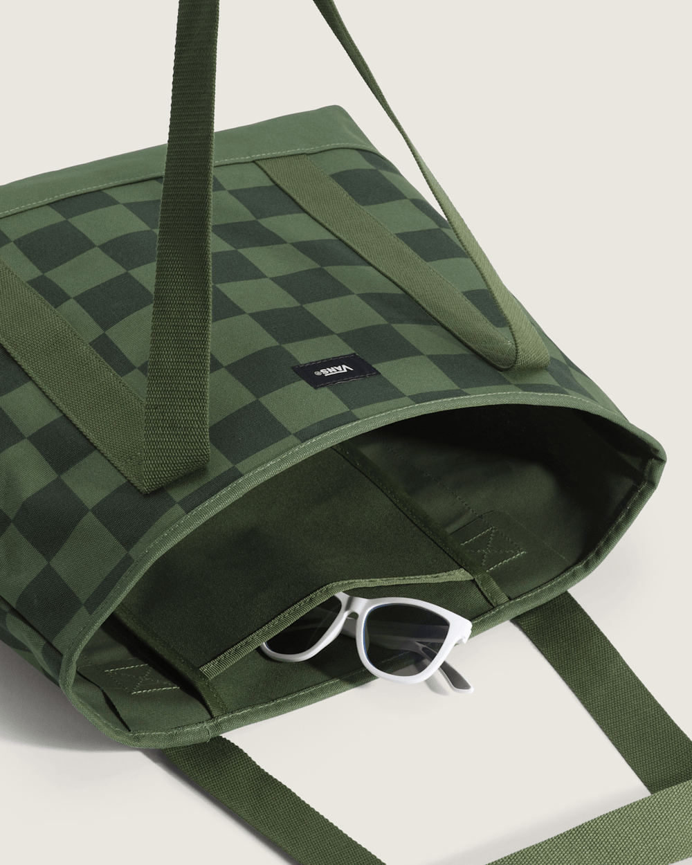 Pergs Tote Bag in Pine Forest Green | Vans near me
