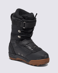 Infuse Gum Snowboard Boot in Gum Black / White | Vans sale