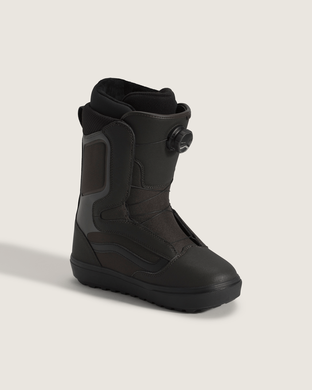 Aura OG Snowboard Boot in Faded Black | Vans on sale