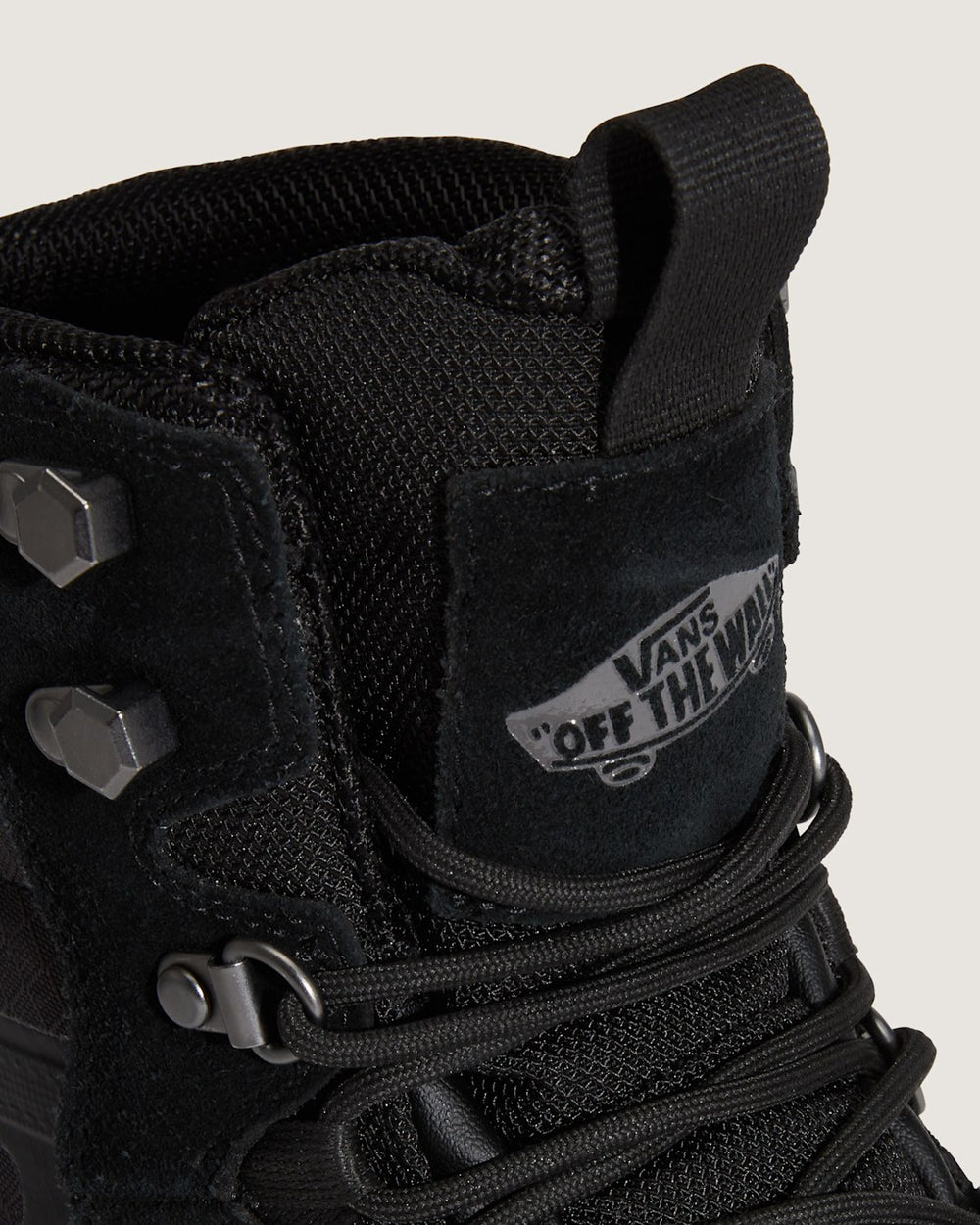 Snow-Kicker GORE-TEX Boot in Blackout | Vans discount