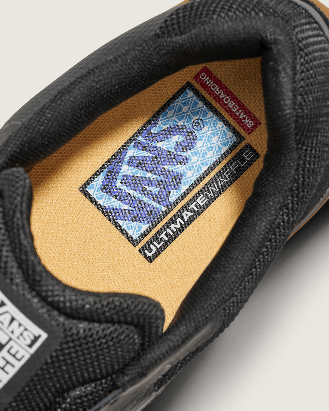 Skate AVE 2.0 Shoe in Gum Black | Vans on sale