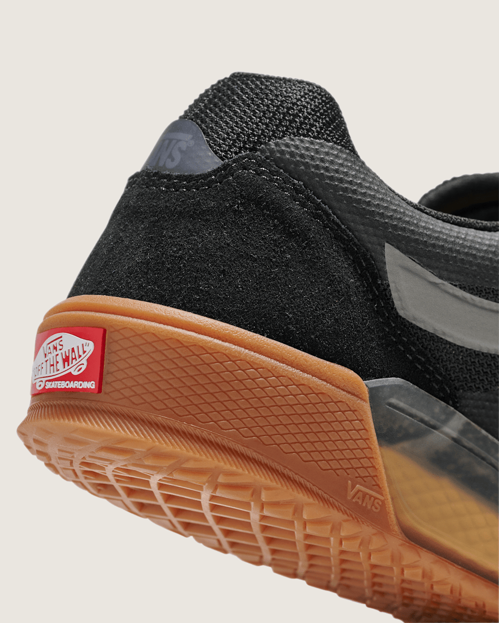 Skate AVE 2.0 Shoe in Gum Black | Vans on sale