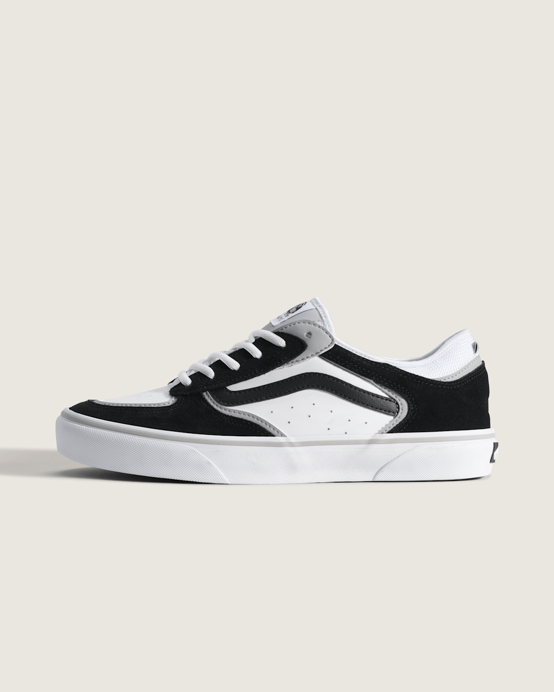 Skate Rowley Shoe in Black / White | Vans on sale