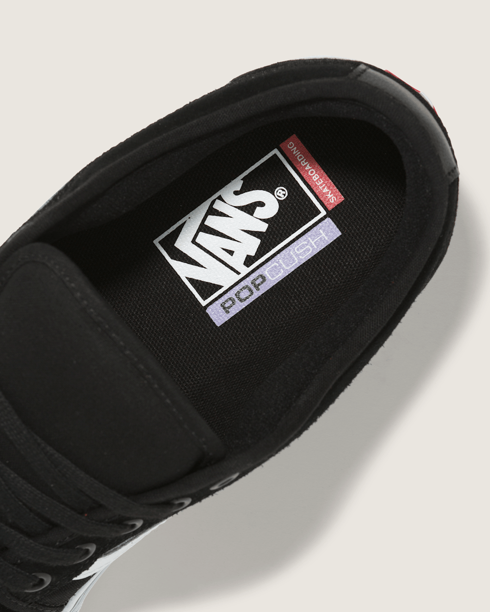 Skate Chukka Low Sidestripe Shoe in Black / White | Vans discount