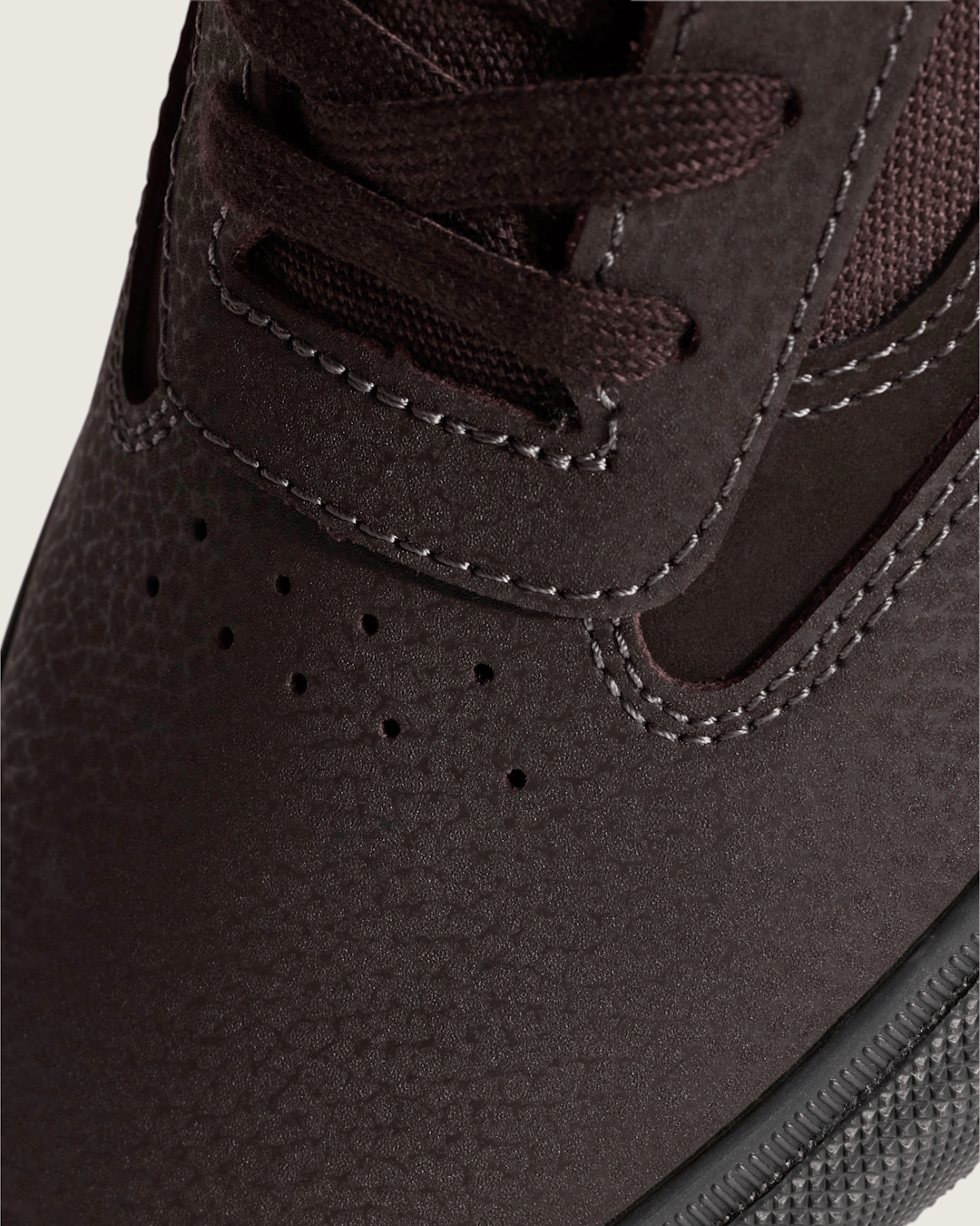 Skate Curren Caples Shoe in Dark Brown | Vans near me