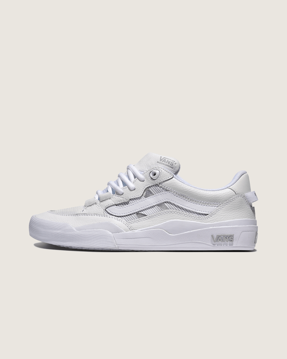 Skate 2 Wayvee Shoe in White | Vans outlet