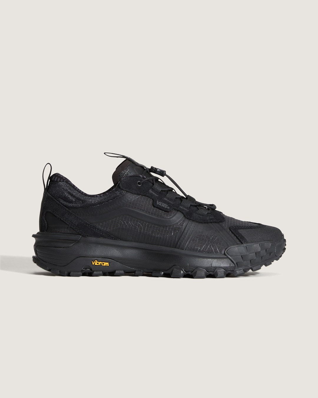 Crosspath XC GORE-TEX Shoe in Blackout | Vans outlet