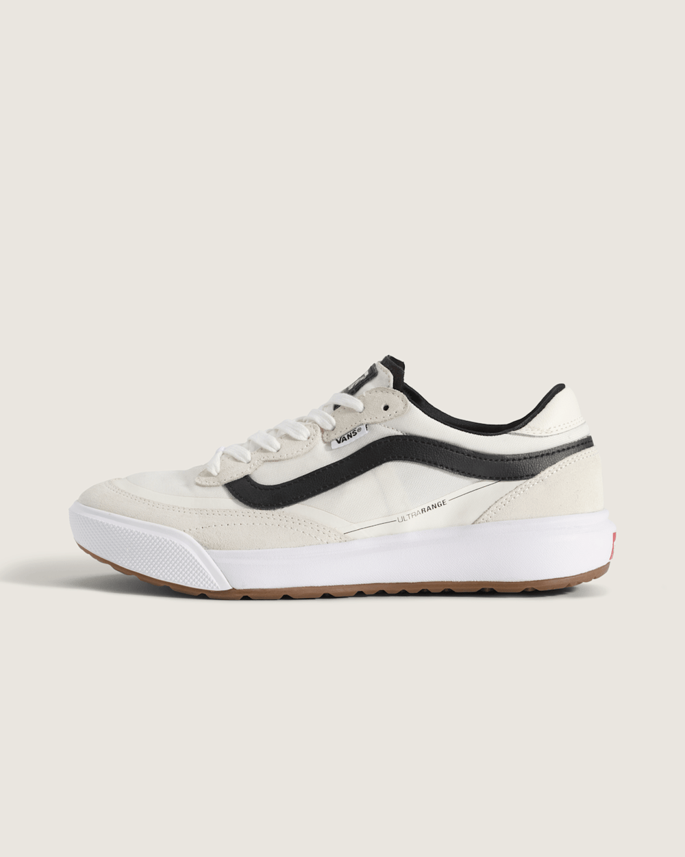 UltraRange 2.0 Shoe in White / Black | Vans discount
