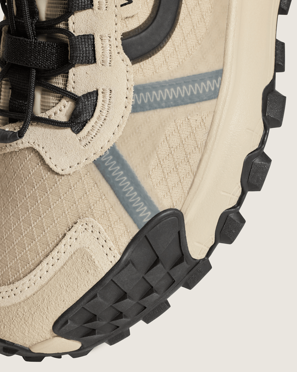Crosspath XC Shoe in Peyote Beige / Black | Vans outlet