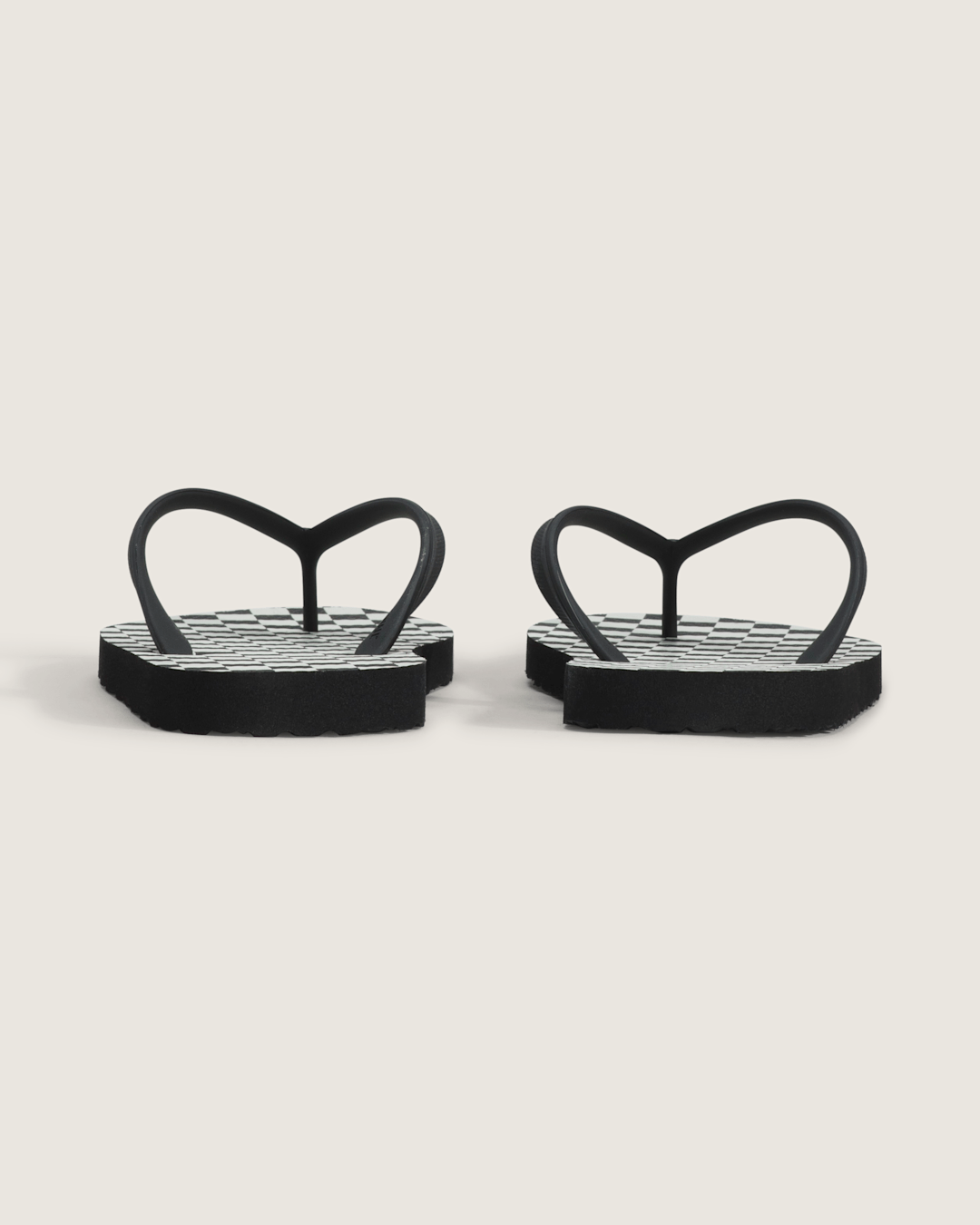 Makena Checkerboard Sandal in Checkerboard Black / Marshmallow White | Vans online