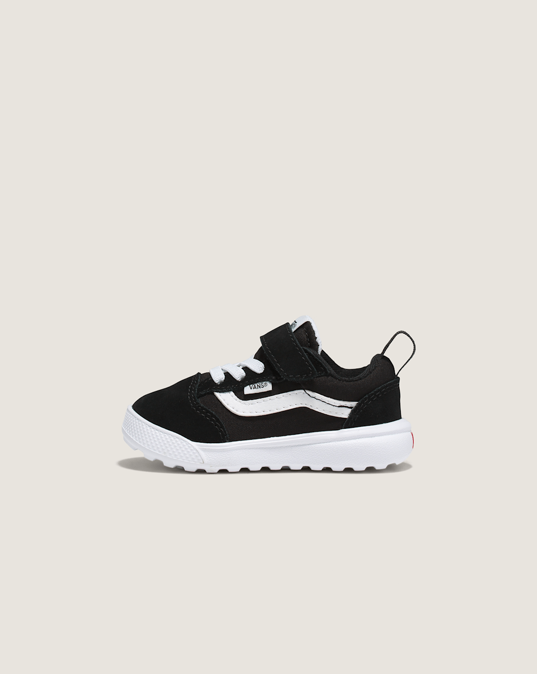 Toddler UltraRange V Shoe in Black / True White | Vans near me