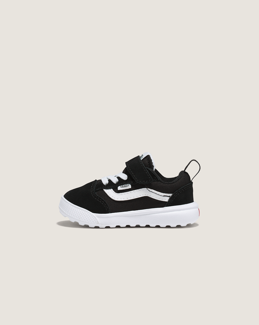 Toddler UltraRange V Shoe in Black / True White | Vans near me