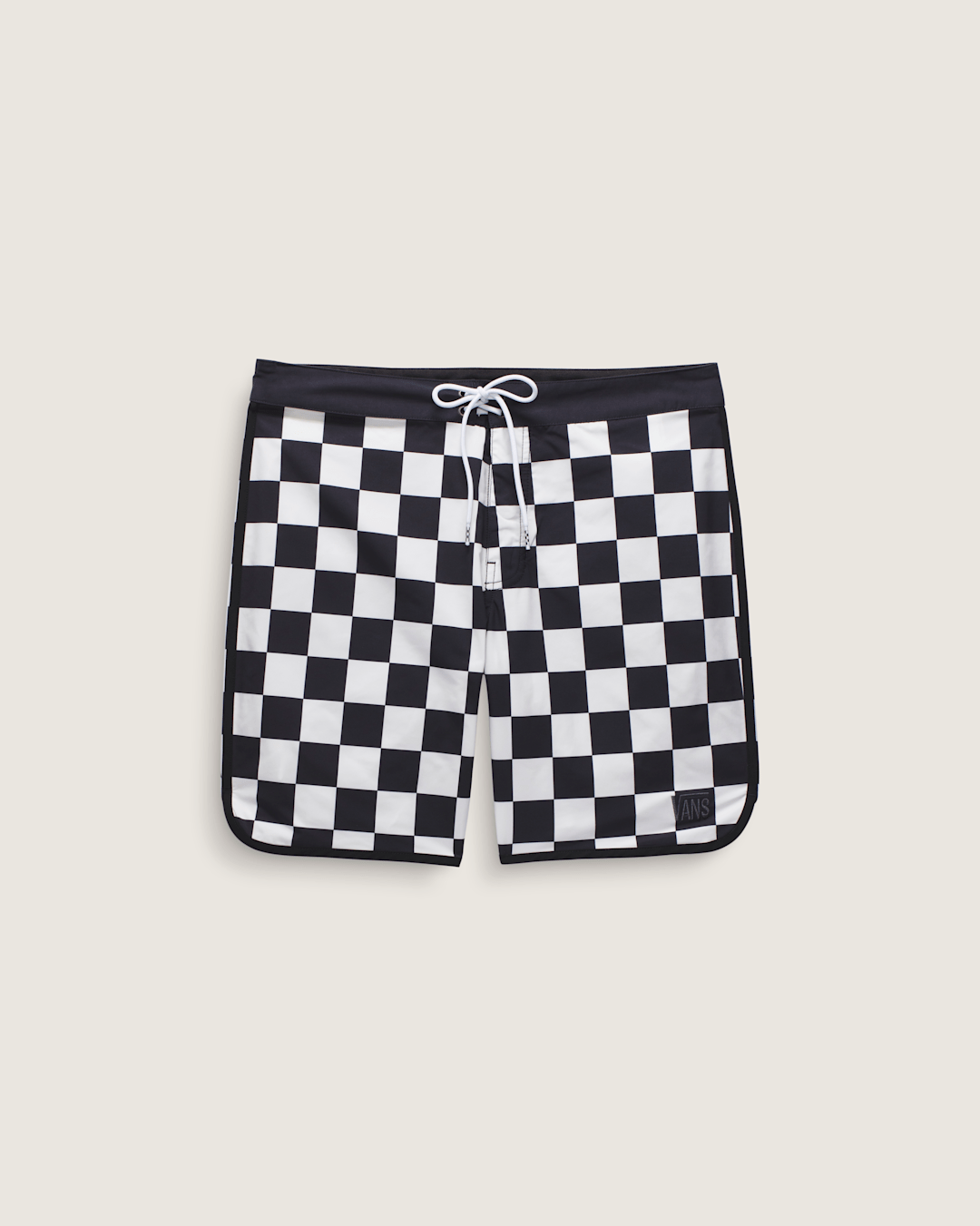 Everride Scalloped 18'' Boardshorts in Black / White | Vans sale
