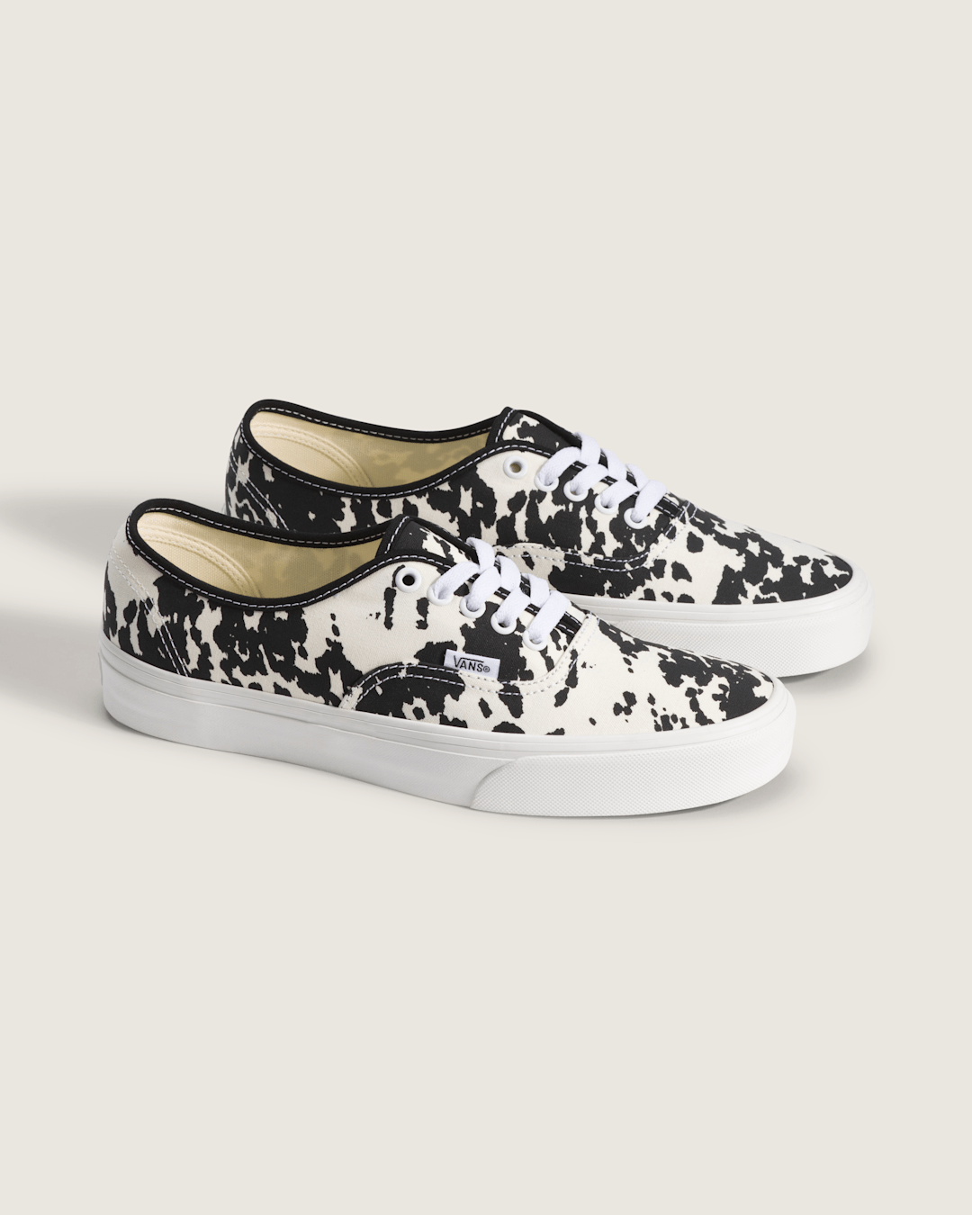 Authentic Shoe in Cow Black / Brown | Vans online