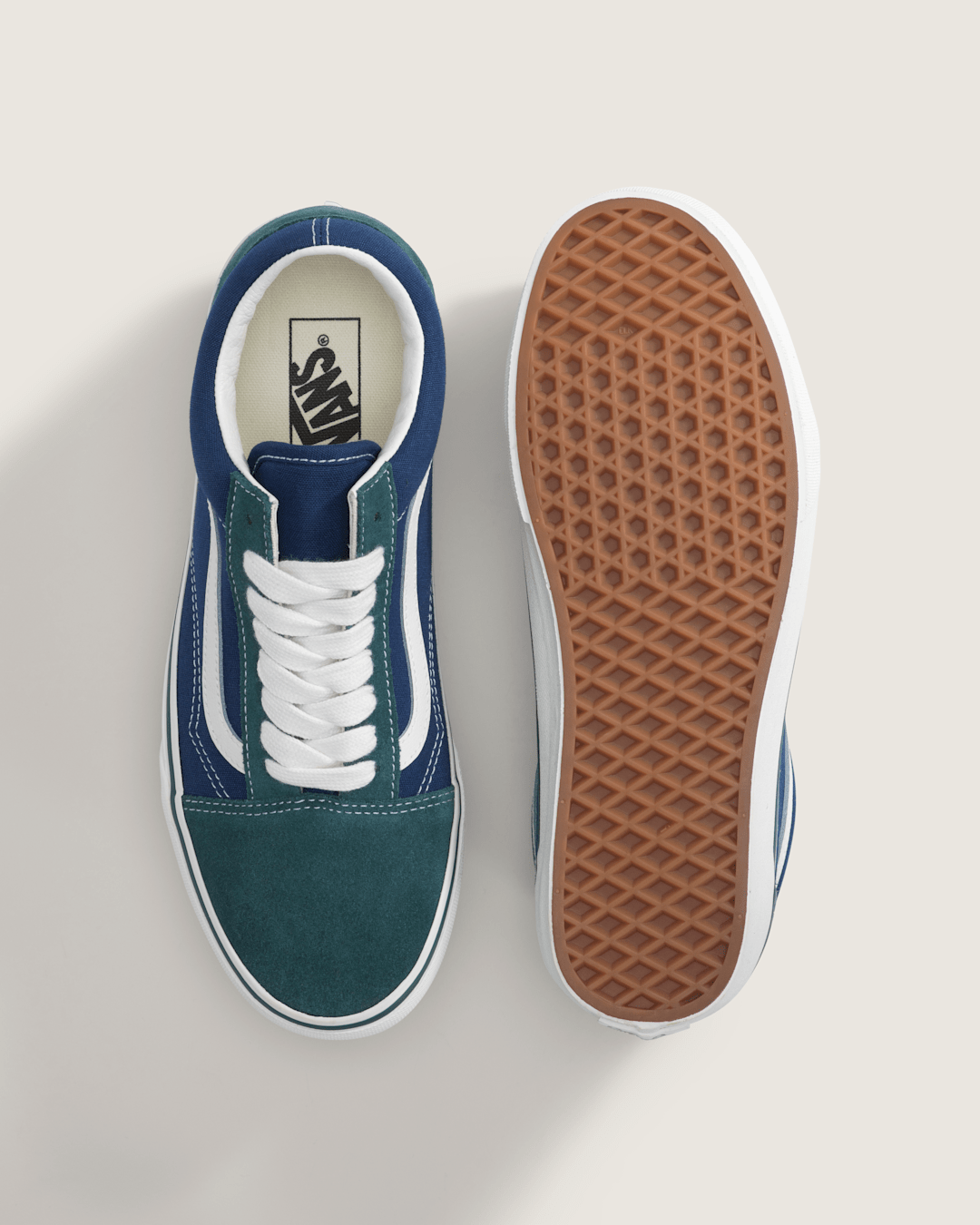 Old Skool Shoe in Mystic Moss Green | Vans on sale