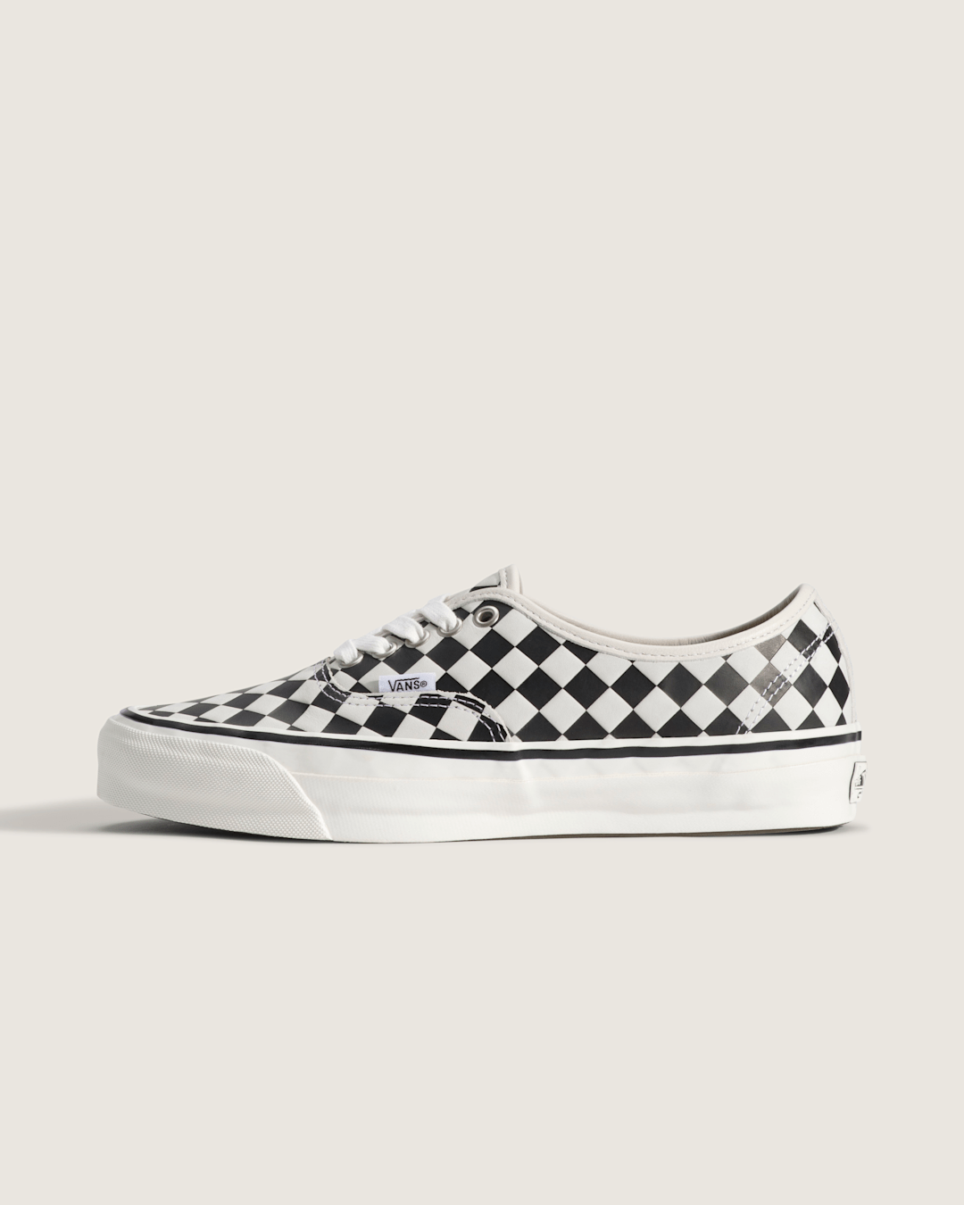 Premium Authentic Shoe in Checkerboard Black / White | Vans outlet