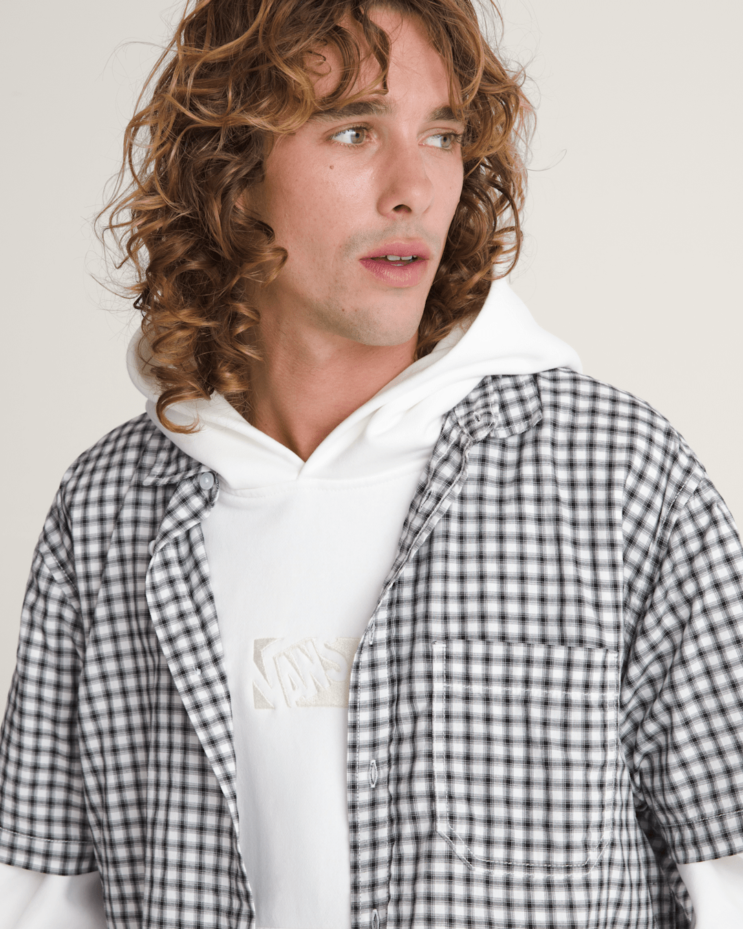 Larkspur Mini Plaid Shirt in White / Black | Vans outlet