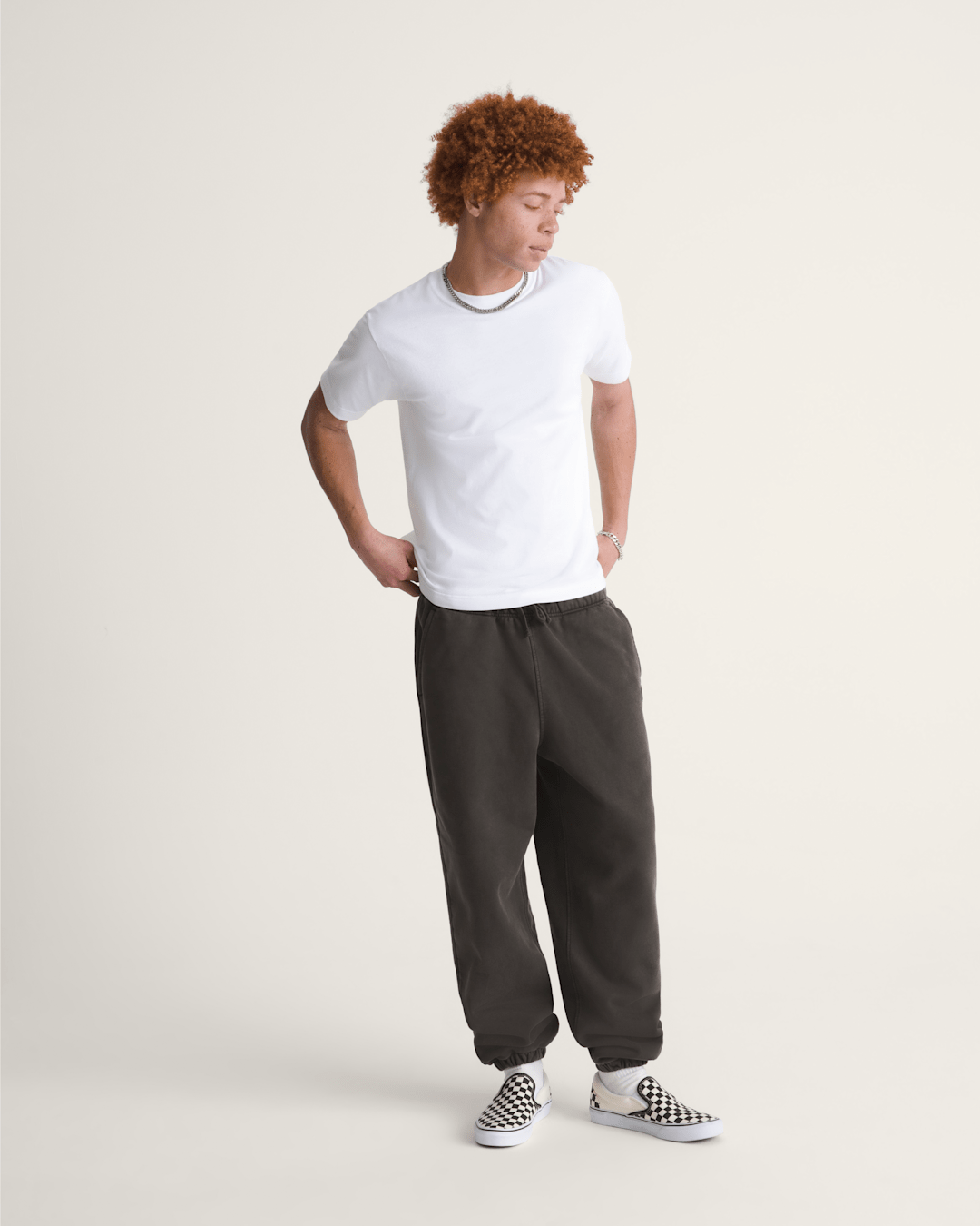 Premium Fleece Sweat Pants in Faded Black | Vans online