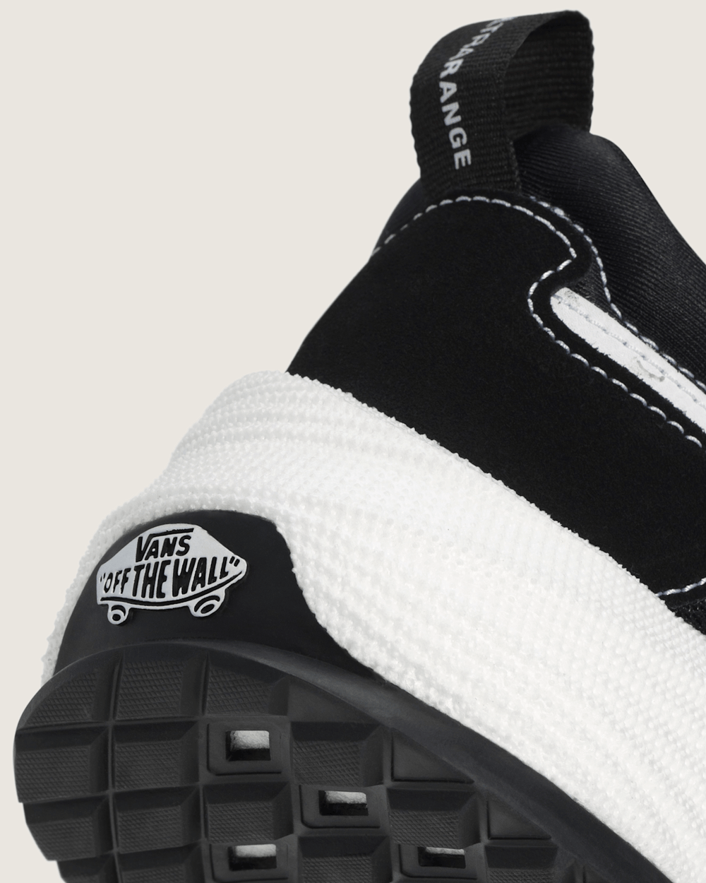 UltraRange Neo 2.0 Shoe in Black / White | Vans sale