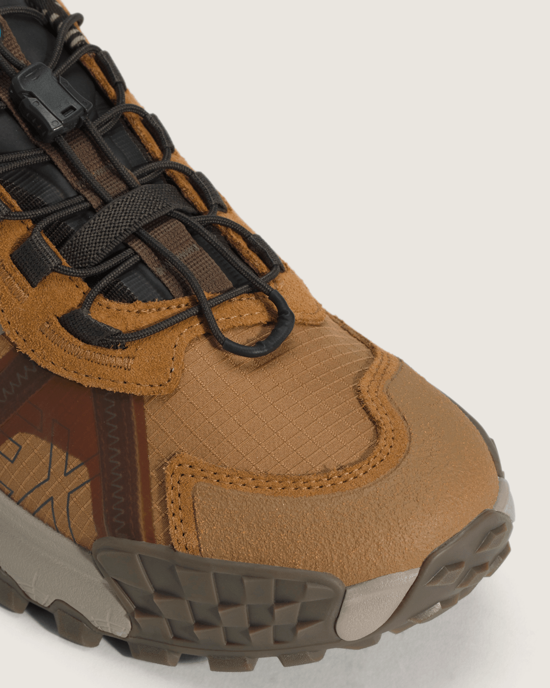 Crosspath XC GORE-TEX Shoe in Chipmunk Brown / Mushroom Brown | Vans discount