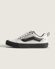 Knu Skool Shoe in White | Vans outlet