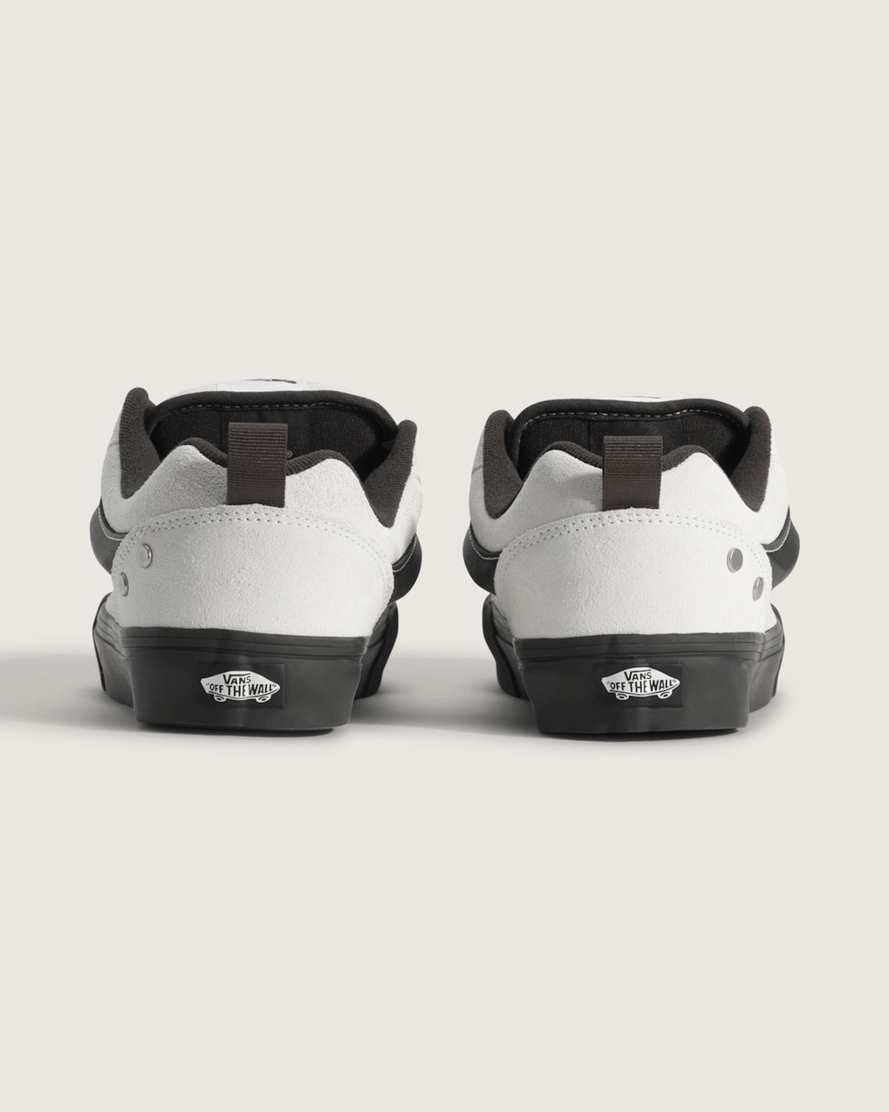 Knu Skool Shoe in White | Vans outlet
