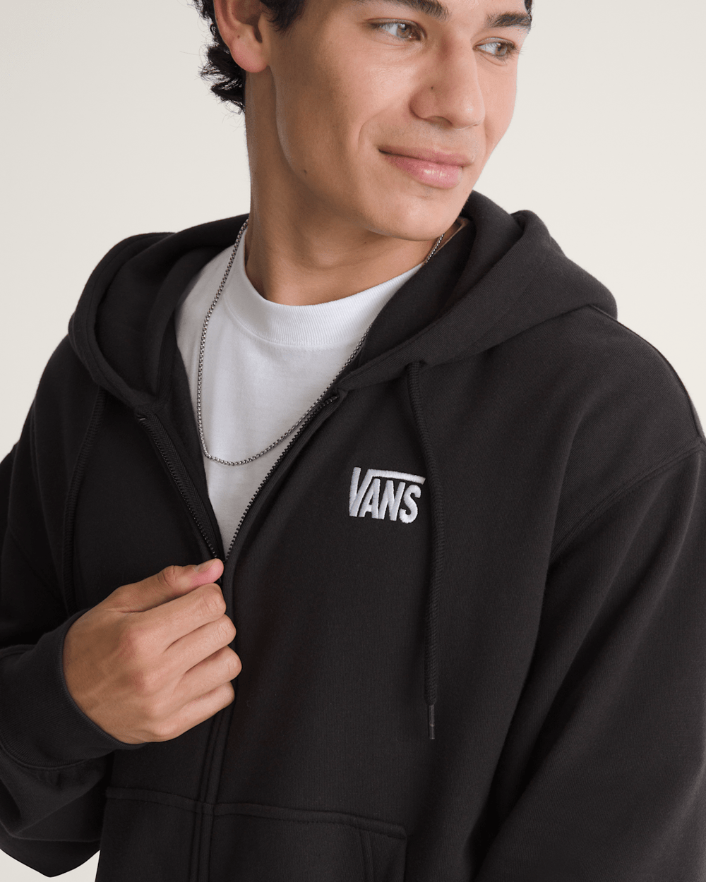 Stretch Logo Zip Hoodie in Black / White | Vans online