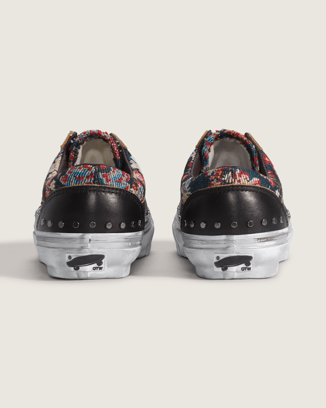 OTW Old Skool 36 Vibram in Floral Black | Vans near me
