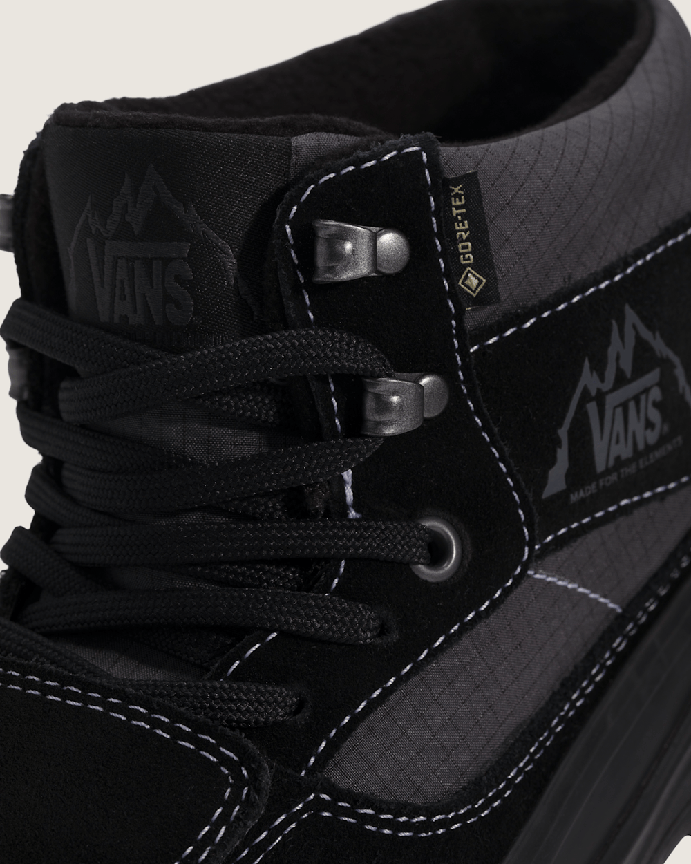 Mountain Mid GORE-TEX Insulated Shoe in Black | Vans sale