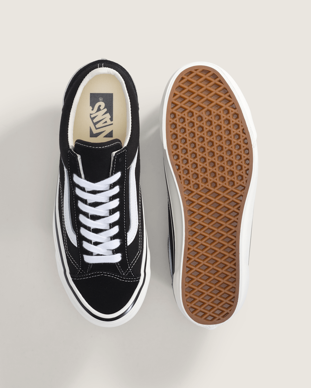 Premium Old Skool Shoe in Black / Marshmallow White | Vans sale