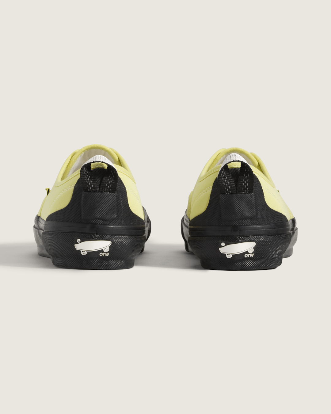 OTW Authentic 44 Zip Vibram in Canary Yellow | Vans online