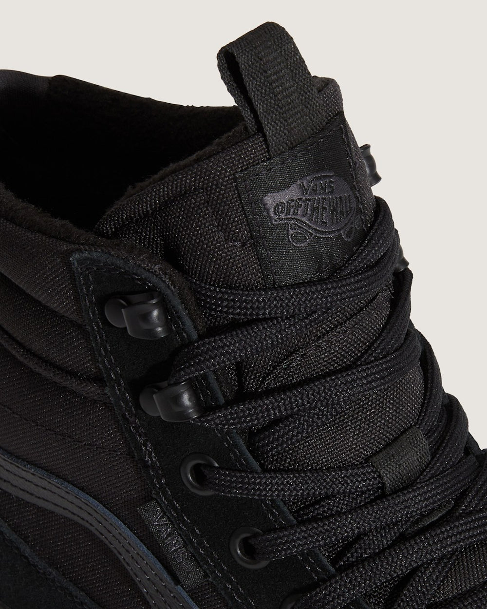 Sk8-Hi Waterproof Insulated Shoe in Black | Vans sale