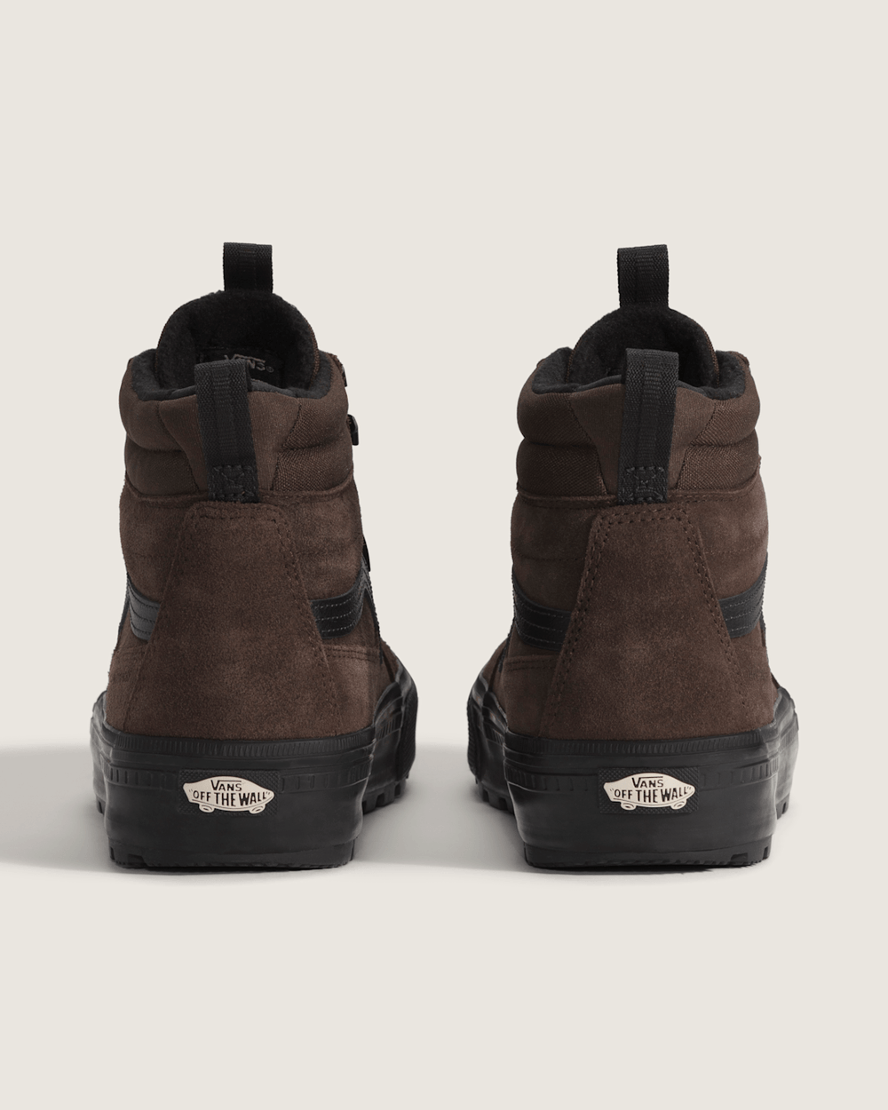 Sk8-Hi Waterproof Insulated Shoe in Brown / Black | Vans online