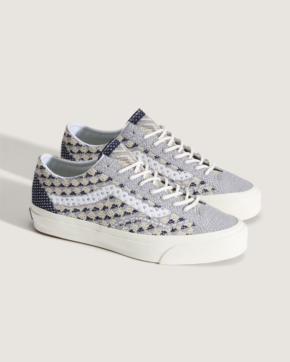 Premium Old Skool Shoe in Geo Check Frost Grey | Vans discount