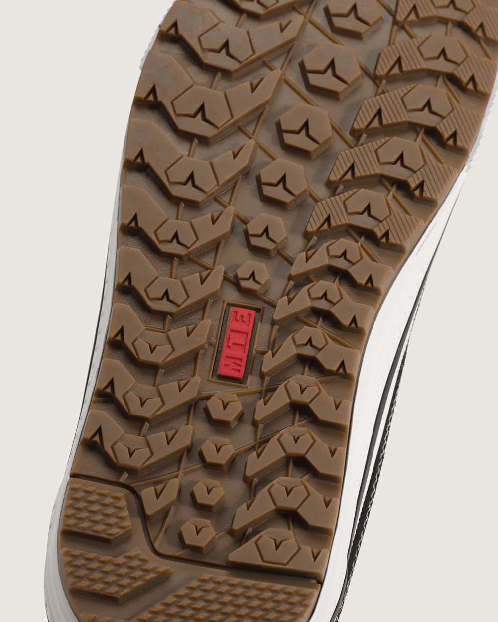 Old Skool Waterproof Insulated Shoe in Black / White | Vans discount