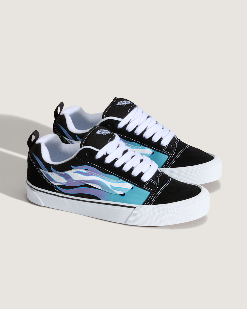Knu Skool Shoe in Black / Blue | Vans online
