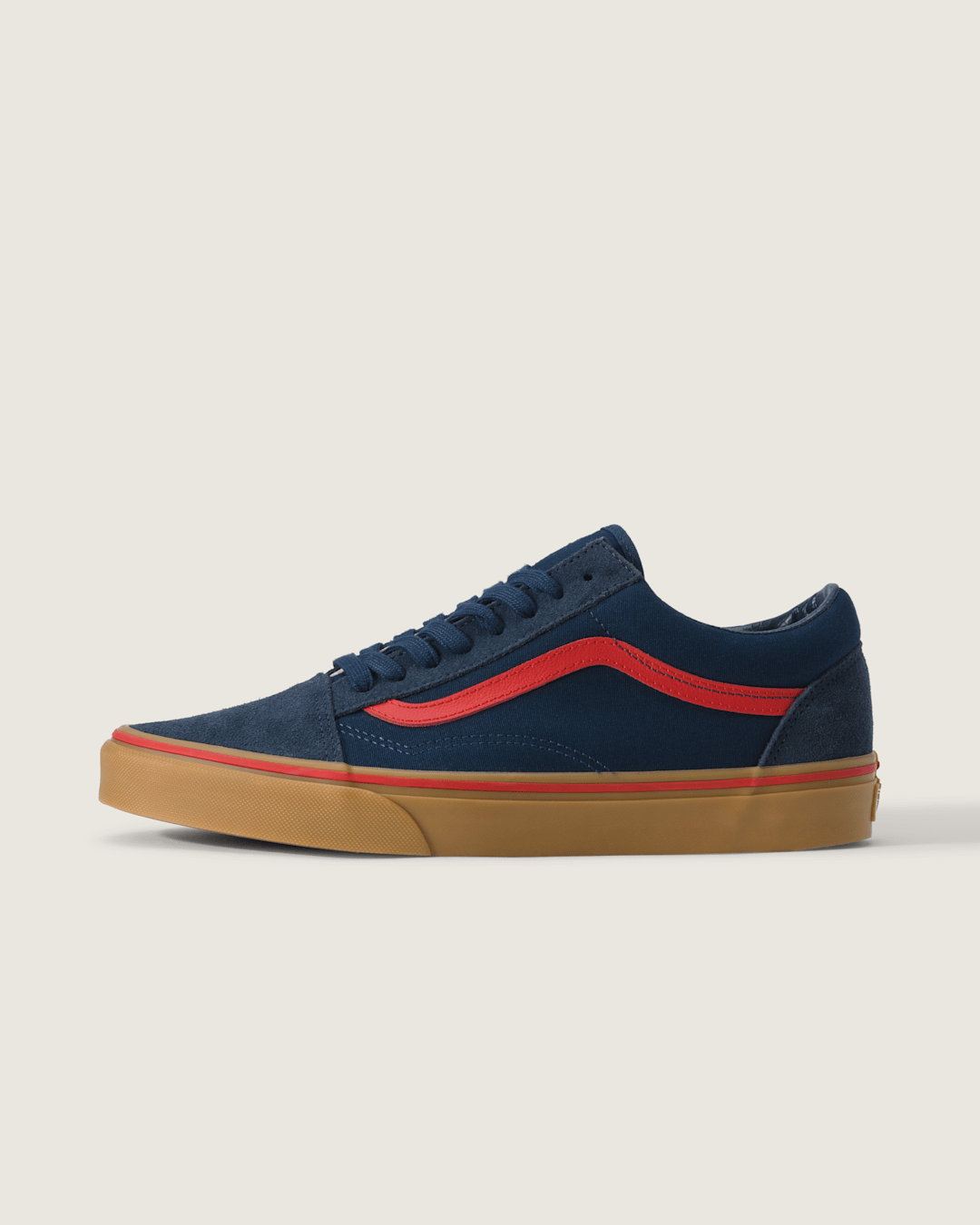 Old Skool Gum Shoe in Navy Blue / Red | Vans outlet