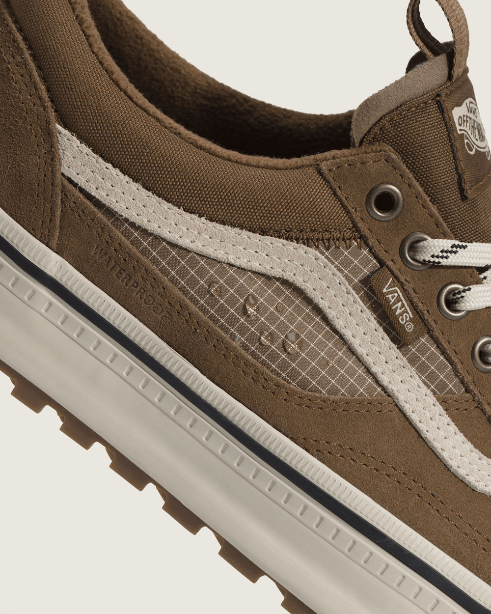 Old Skool Waterproof Insulated Shoe in Brown / Green | Vans discount