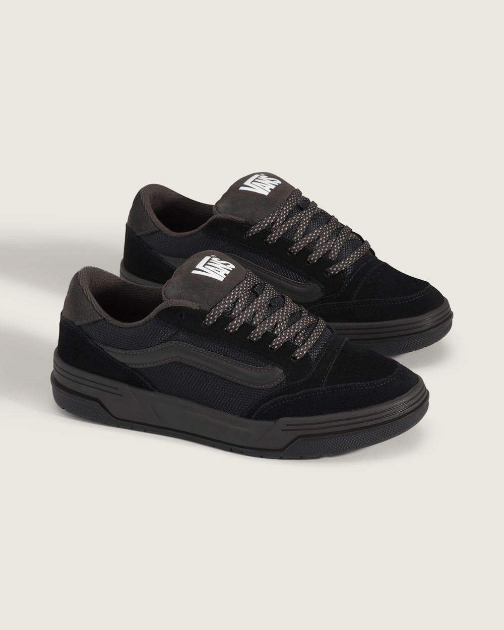 Hylane Shoe in Black | Vans near me