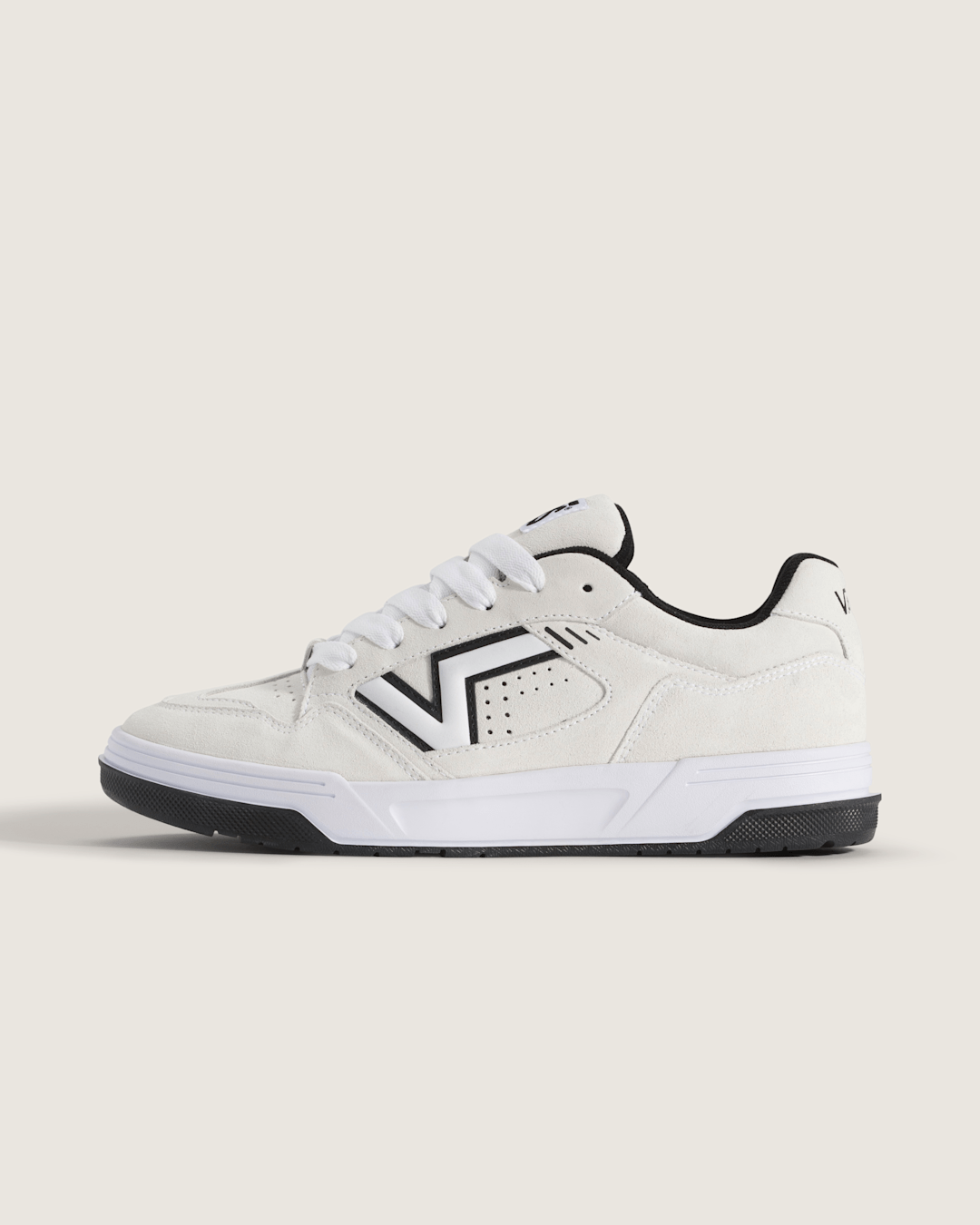 Upland Shoe in True White / Black | Vans near me