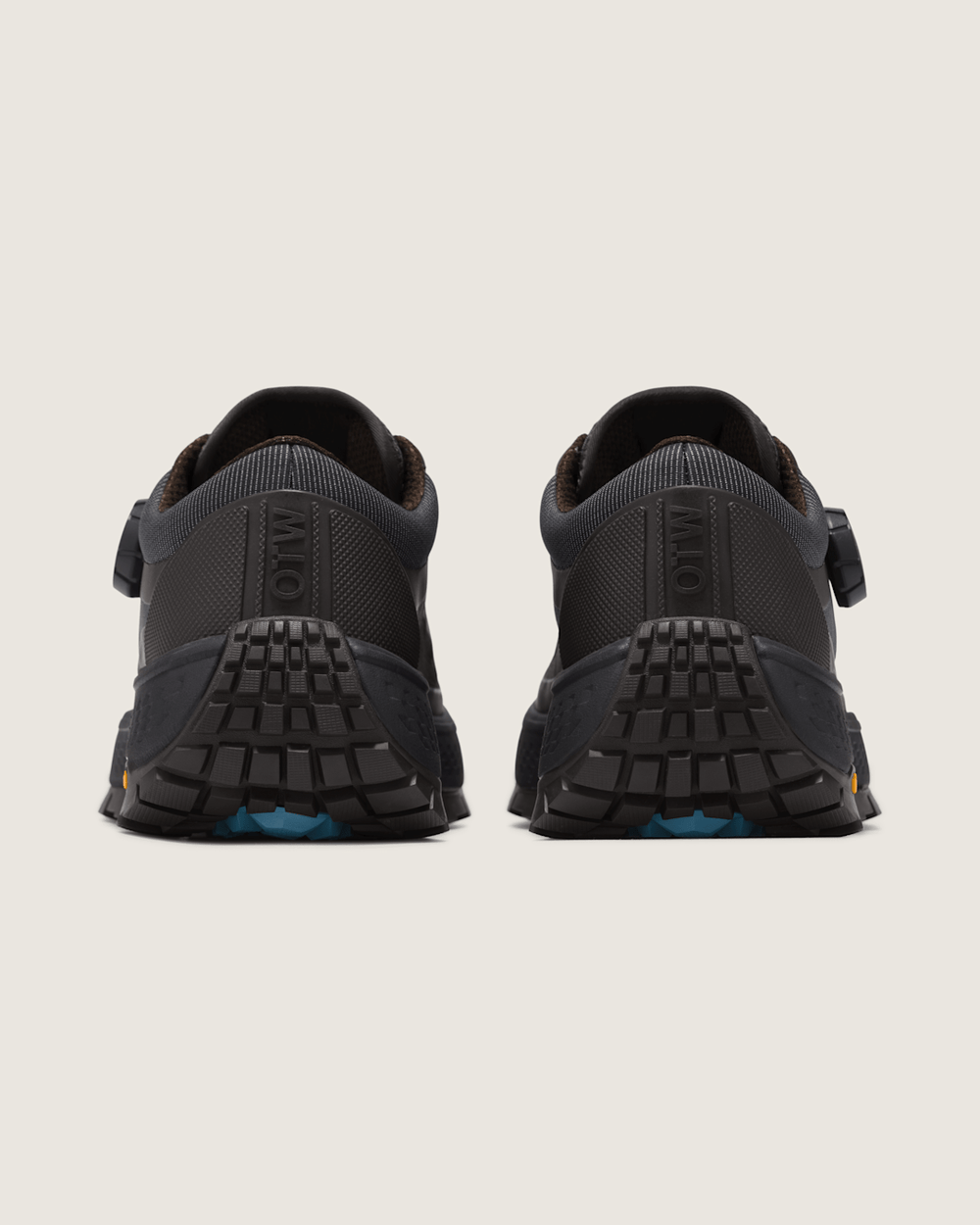 OTW Old Skool 36 Trail Vibram in Black | Vans online