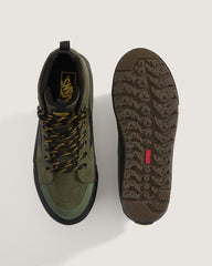 Sk8-Hi Waterproof Insulated Shoe in Green / Black | Vans on sale