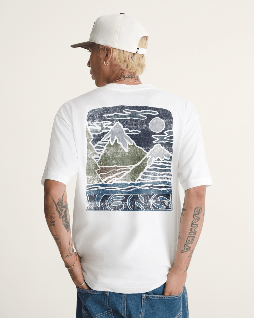 New Heights T-Shirt in White | Vans discount