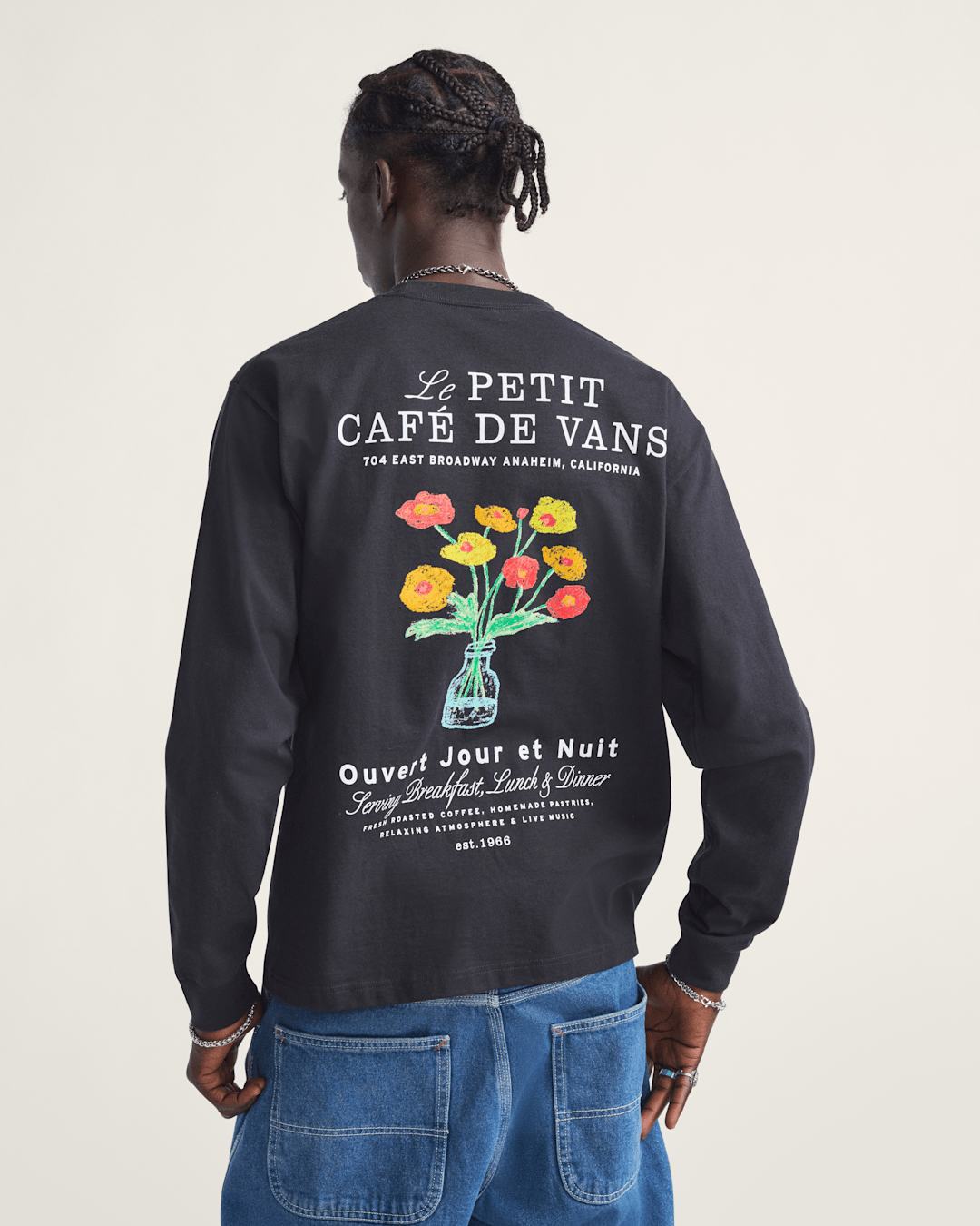 Cafe Vans Long Sleeve T-Shirt in Black | Vans online