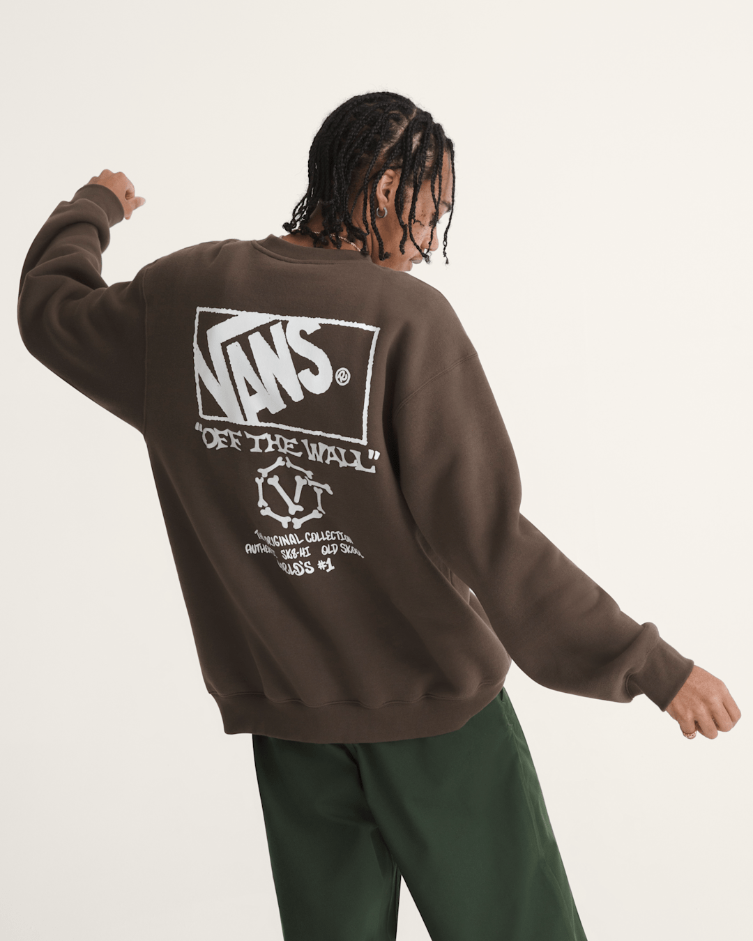 Circle Bones Formula Crew Sweatshirt in Coal Brown | Vans online