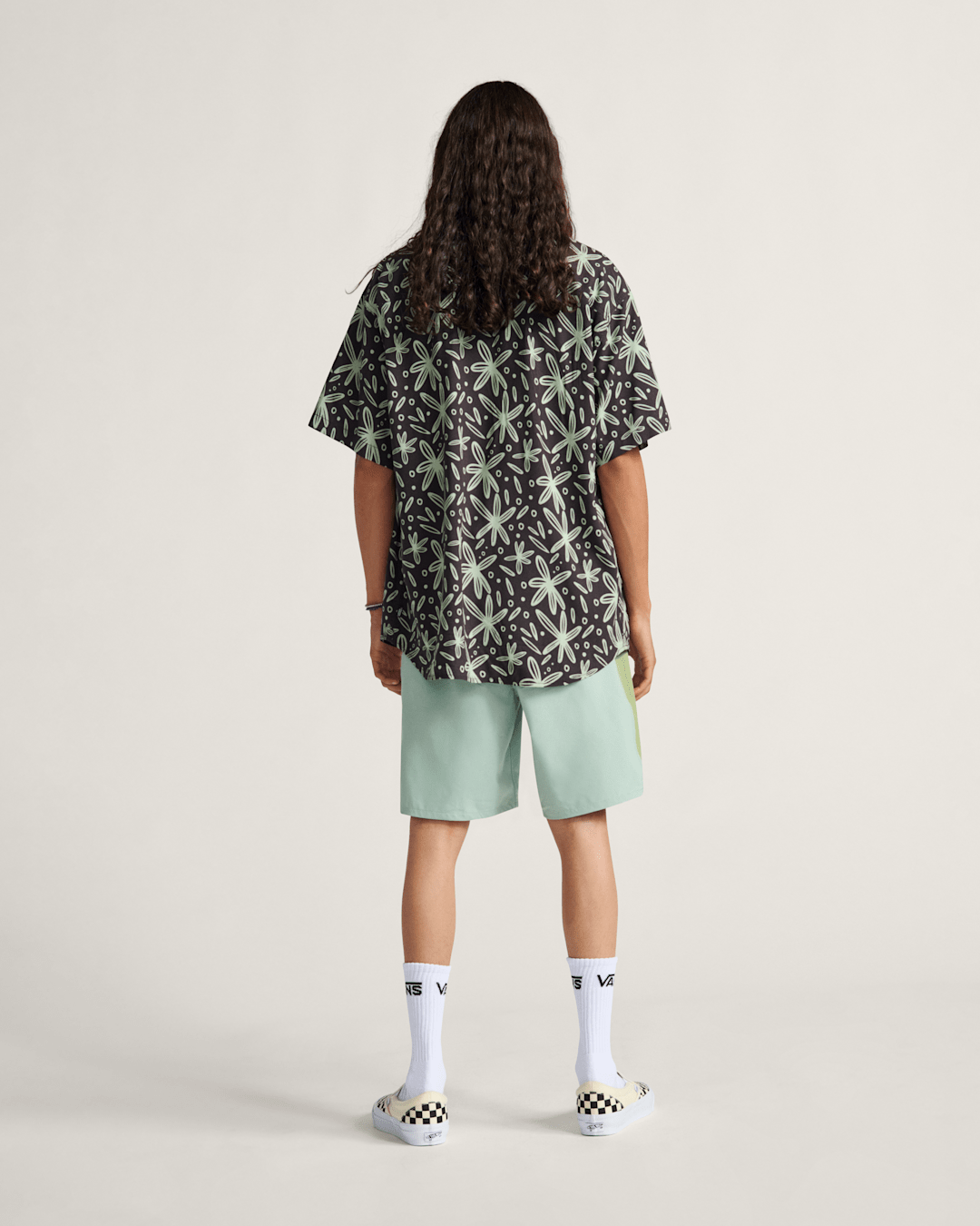 Havenrock T-Shirt in Phantom Black / White | Vans on sale