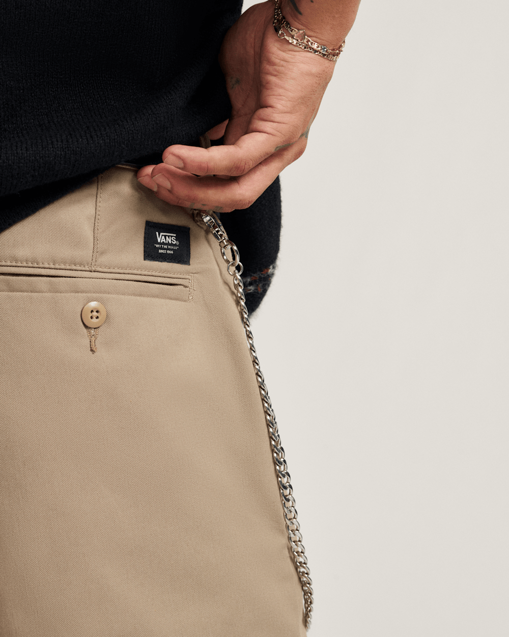 Authentic Chino Relaxed Pants in Desert Taupe Brown | Vans outlet